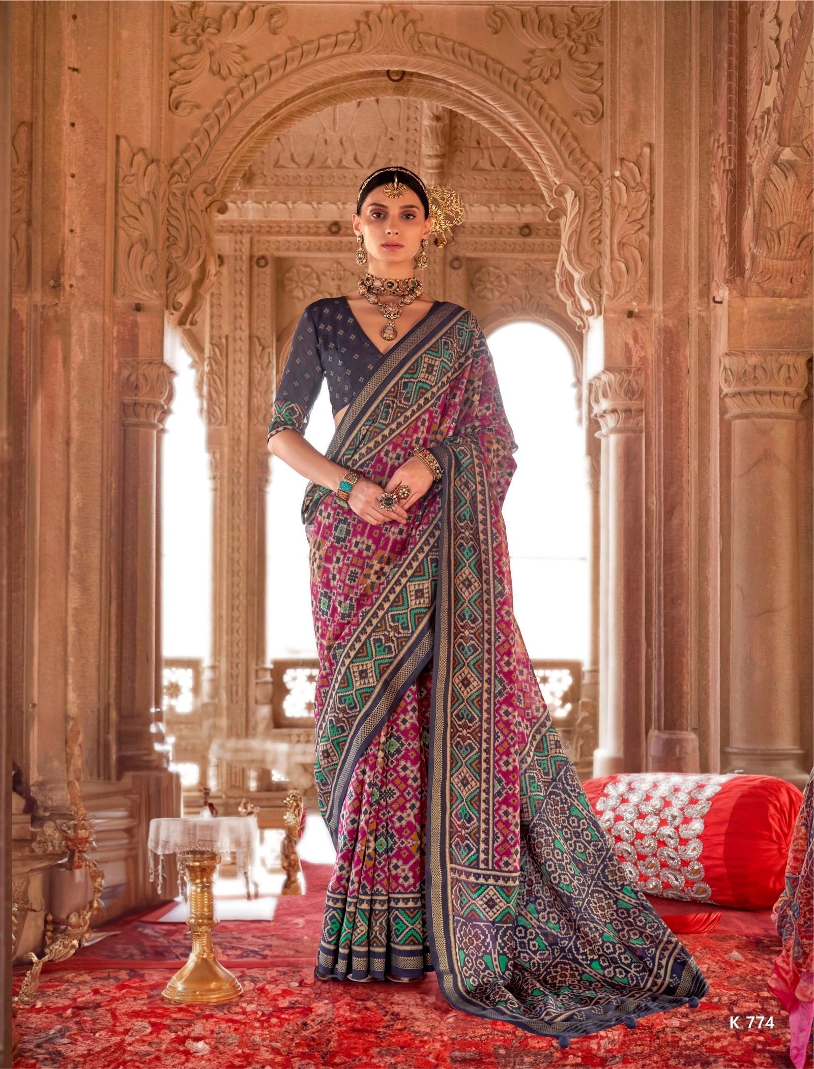 Kreshva Rang Vatika Saree