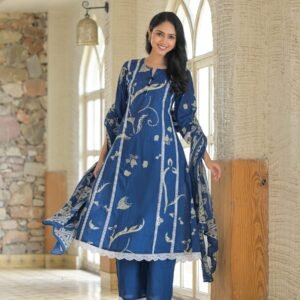 A 37 3 Piece Ready to Wear